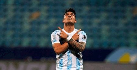 世预赛-劳塔罗传射梅西遭恶意侵犯 阿根廷3-1仍第2