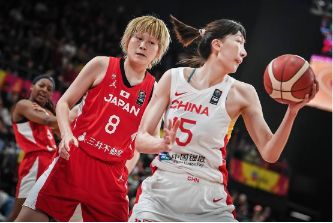 韩旭26+10统治比赛 中国女篮73-71力克日本夺得亚洲杯冠军