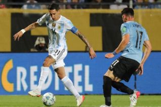 世预赛-天使弧线球破门梅西复出 阿根廷1-0小胜乌拉圭