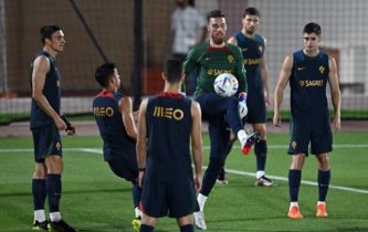 世界杯-葡萄牙VS韩国前瞻：韩国出线生死战 C罗B费再发威?
