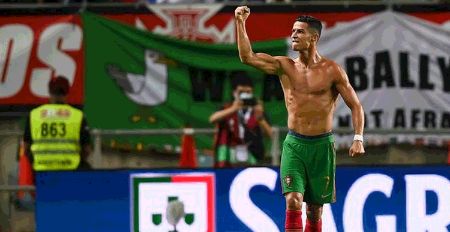 世预赛-C罗双响+读秒绝杀创纪录！葡萄牙2-1爱尔兰