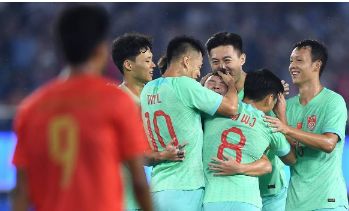 亚运会-男足亚运队4-0缅甸提前小组出线 谭龙双响戴伟浚破门