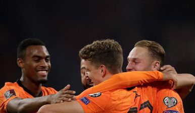 世预赛-德佩戴帽克拉森传射 荷兰6-1土耳其暂登顶