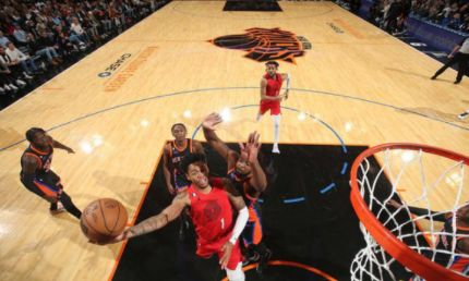 NBA-格兰特赛季新高44分布朗森32分 开拓者加时132-129险胜尼克斯