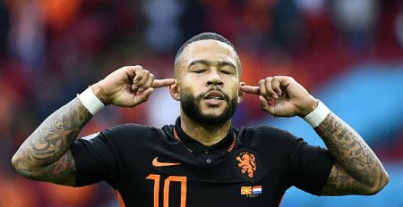 欧洲杯-C组-德佩传射杜牧梅开二度 荷兰3-0三战全胜锁头名