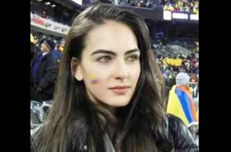 惊艳！世界杯第一美女球迷 哥伦比亚超模丹妮拉