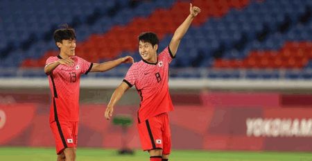 奥运-黄义助戴帽 韩国6-0洪都拉斯小组头名出线