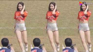 别样绿茵风景！韩K联赛球场上女团性感热舞！