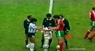 天神下凡！1986年马拉多纳世界杯个人表演秀